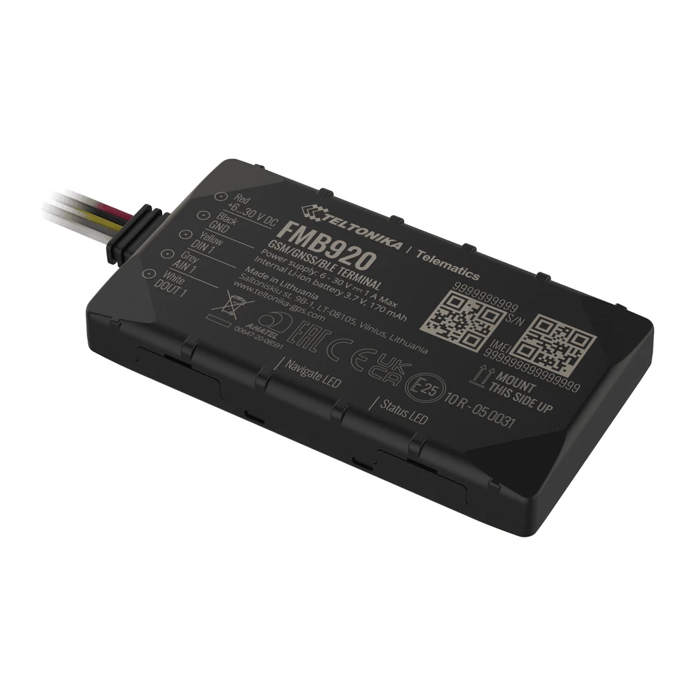 Teltonika FMB920 GPS Tracker — product view
